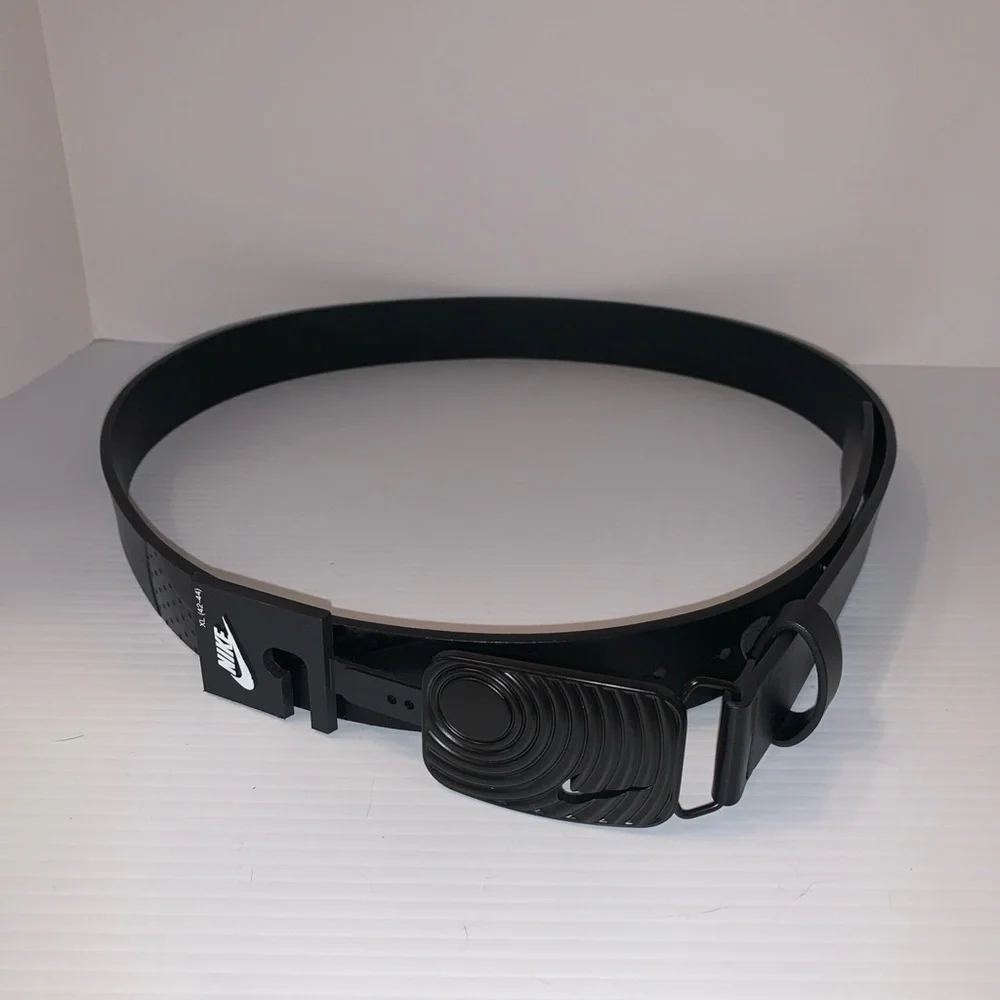 Nike Mens XL 42-44 Belt Black Synthetic Leather With Metal Buckle New with Tag
